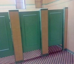 DEL MAR LADIES RM STALLS